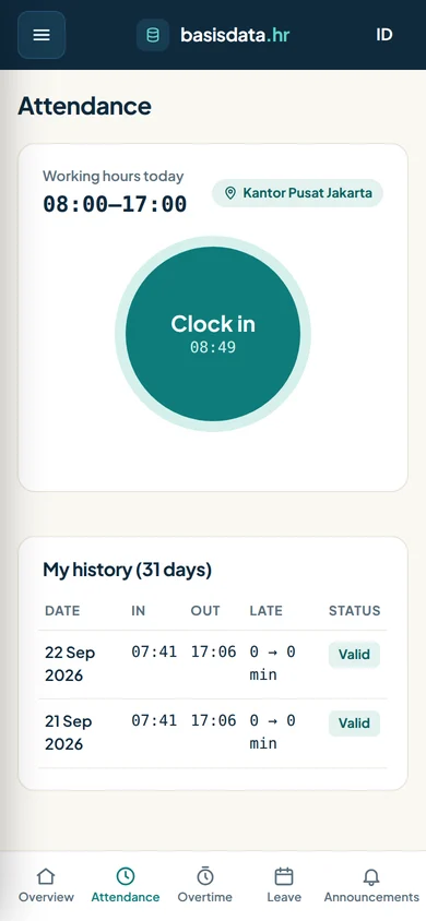 Clock-in screen on an employee’s phone